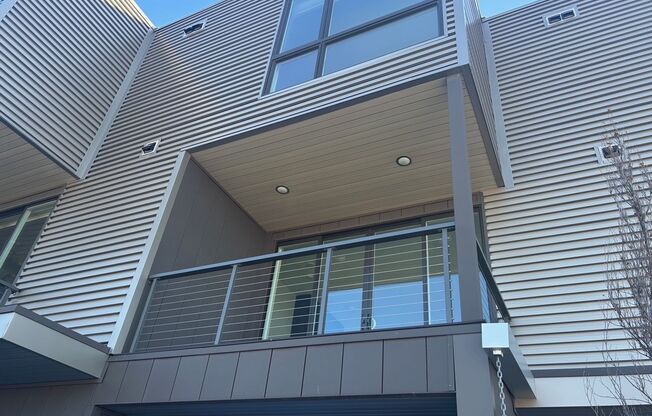 High end Condo located at Top o the Rail Downtown Edge at The Rail