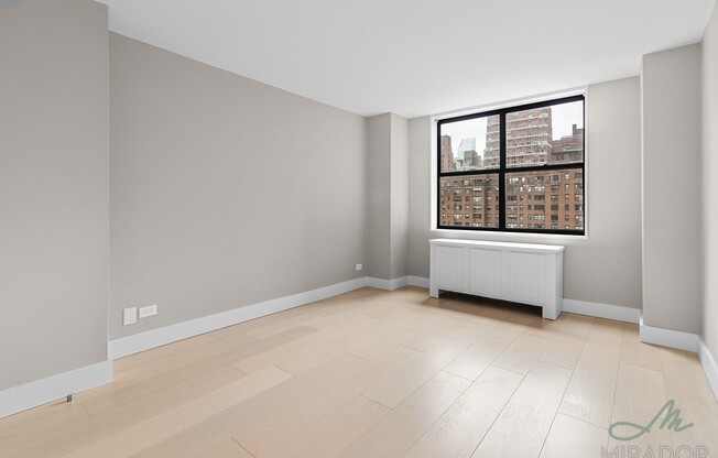 1 bed, 1 bath, $4,650, Unit 23H