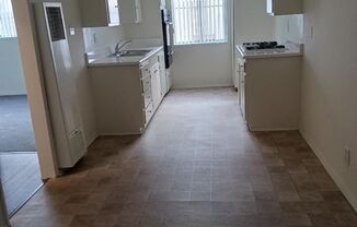 Emerald - Continental Apts.