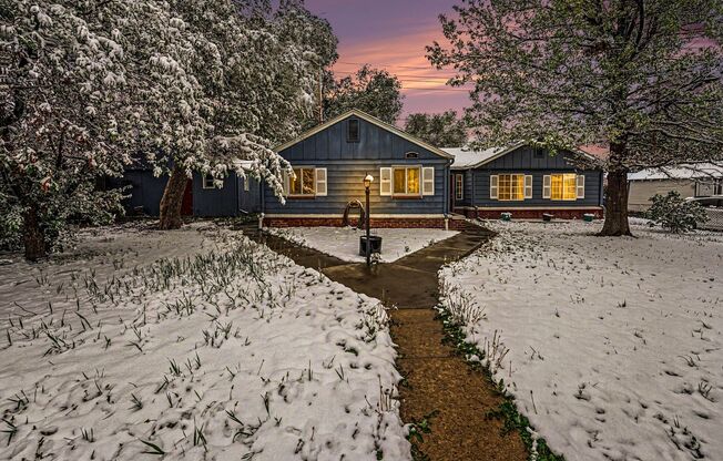 Charming 3-Bedroom Home with Garage & Fenced Yard – Great Location