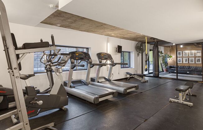 1 bed, 1 bath, 307 sqft, $1,750, Unit 317