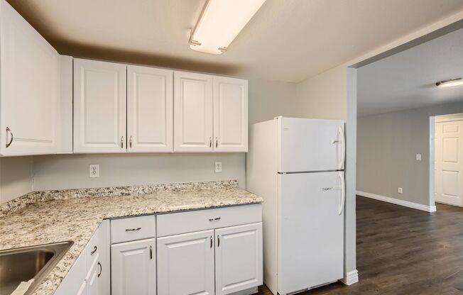 3 beds, 2 baths, 1,300 sqft, $1,900, Unit 1