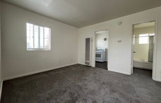 Studio, 1 bath, $1,595, Unit 3239-4