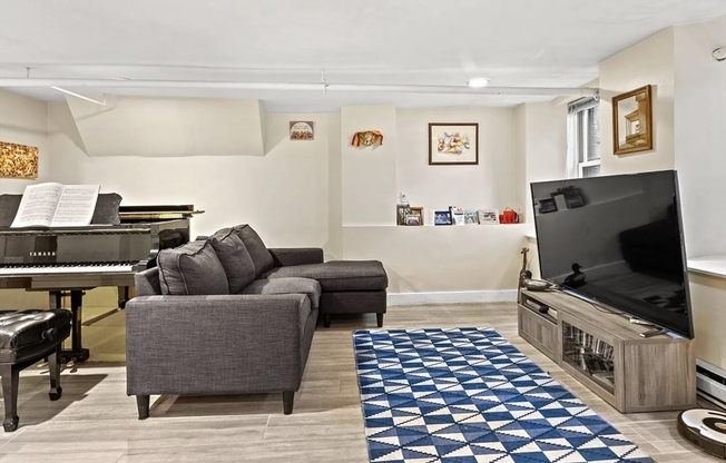 30 Dartmouth St