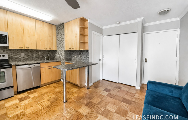 1816 NEW HAMPSHIRE AVE NW #302