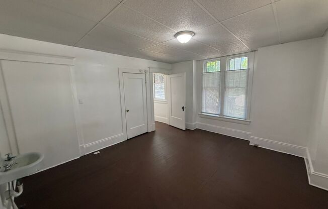 1000 Glenwood Ave Triplex