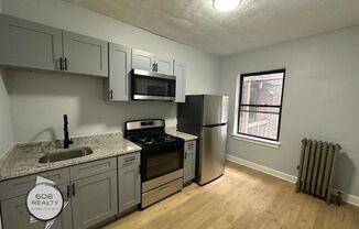 3 beds, 2 baths, $2,250, Unit 1030-2