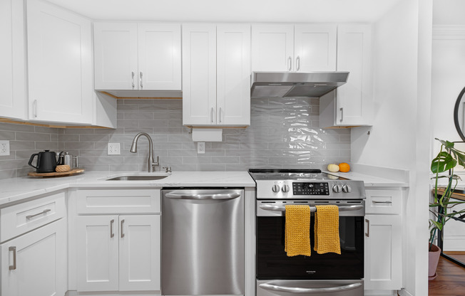 6300 STEVENSON AVE #311