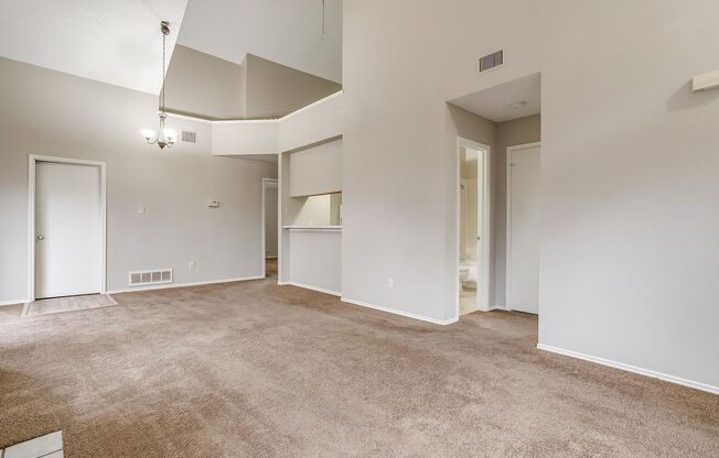 One Side of Very Nice Duplex S Arlington- 2 Bed, 2 Bath- 76001