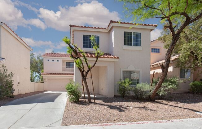 Rare FIVE bedroom home in NW with one bed/bath downstairs.