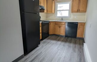 1 bed, 1 bath, 590 sqft, $1,450, Unit 2