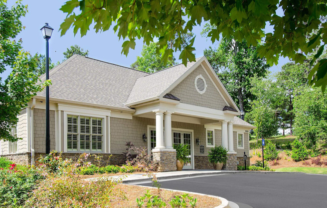 exterior leasing office