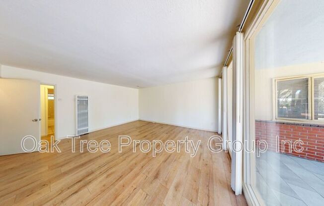 838 CEDAR ST