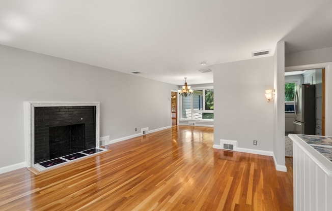 63 CLIFTON RD