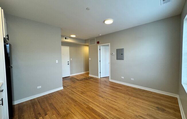 1 bed, 1 bath, $1,615, Unit 304