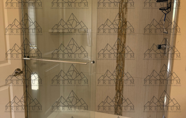 2 BED 2 BATH FULLY FURNISHED HOME!!!