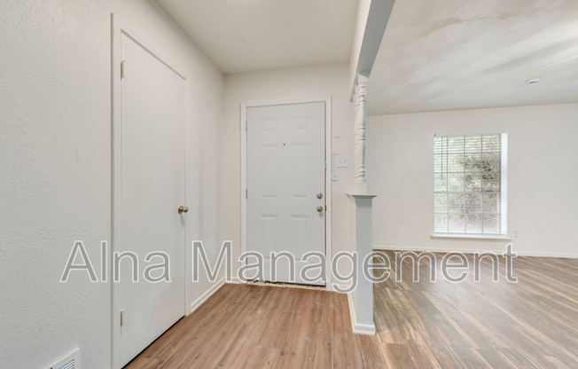 2529 BELHAVEN DR