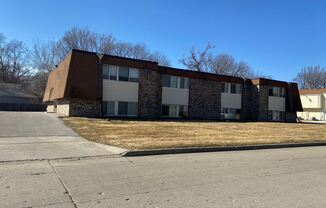1150 Luster Lane