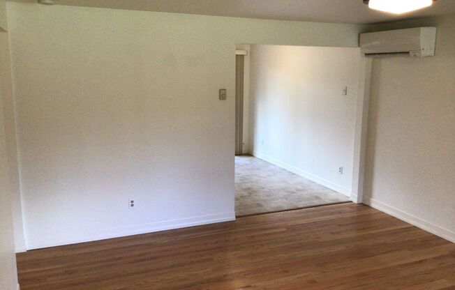 2 beds, 1 bath, $1,800