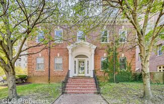 1009 Cloverdale Road