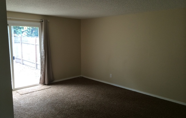 Great duplex in Gresham! rentalsc21.com