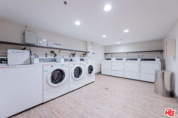 2 beds, 2 baths, 1,165 sqft, $2,800