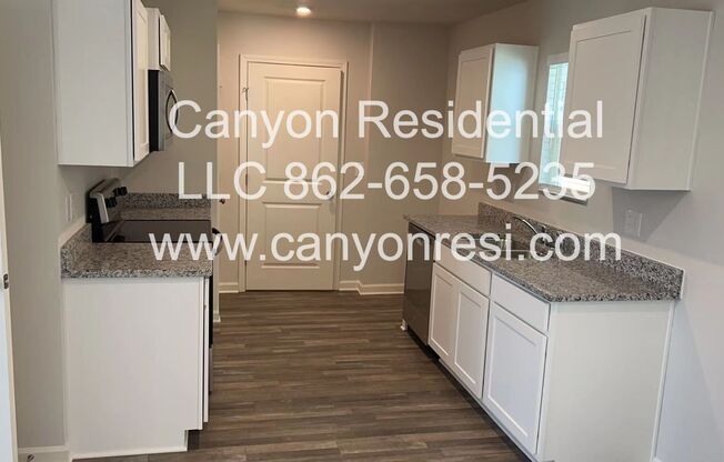 Charming single family house!3bedrooms, 2.5bathrooms