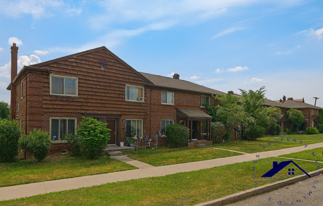 17536 2 AVE