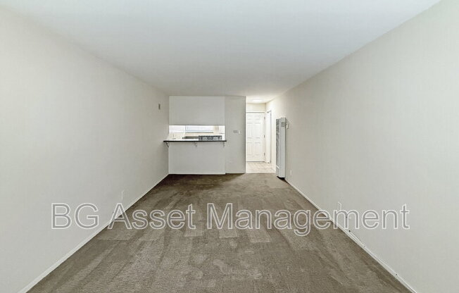 3600 DIMOND AVE