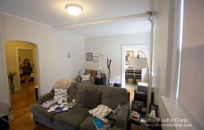 85 STRATHMORE RD