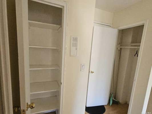 1 bed, 1 bath, $2,000, Unit 4C