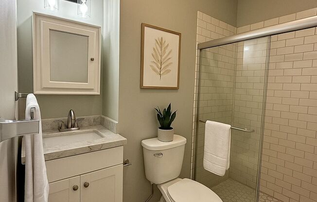 1 bed, 1 bath, 430 sqft, $1,044, Unit 207