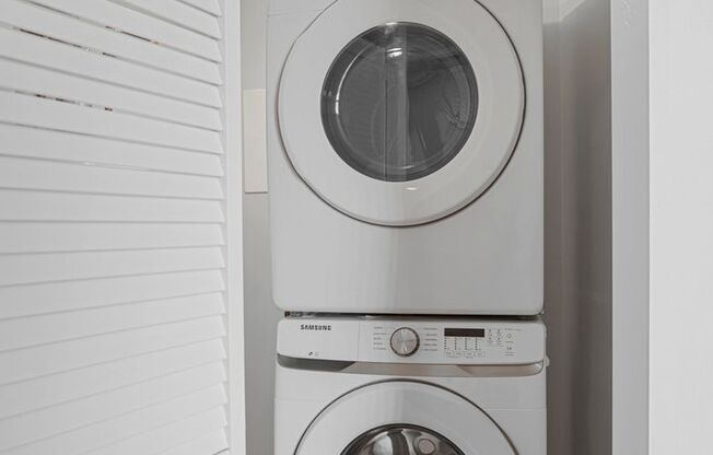 1 bed, 1 bath, 544 sqft, $2,000, Unit 305