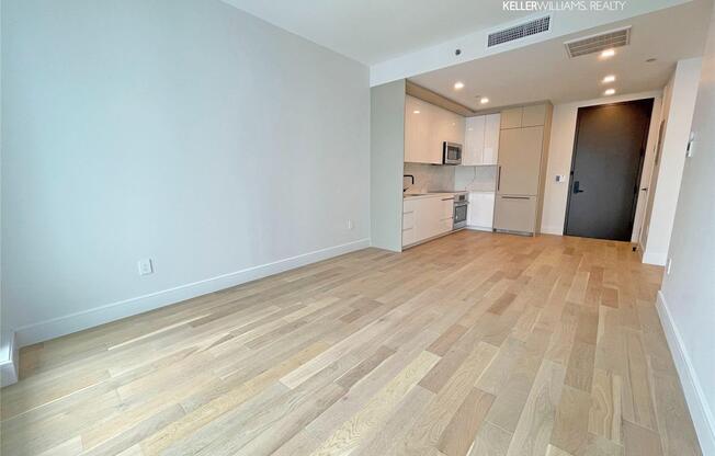 1 bed, 1 bath, 583 sqft, $3,995, Unit 5G