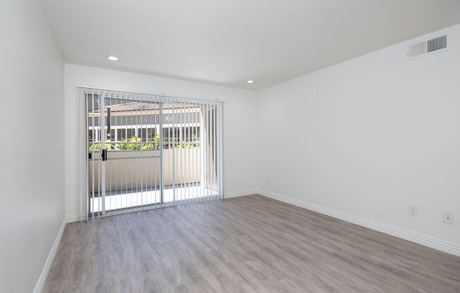 3 beds, 2 baths, 1,105 sqft, $3,495, Unit 110
