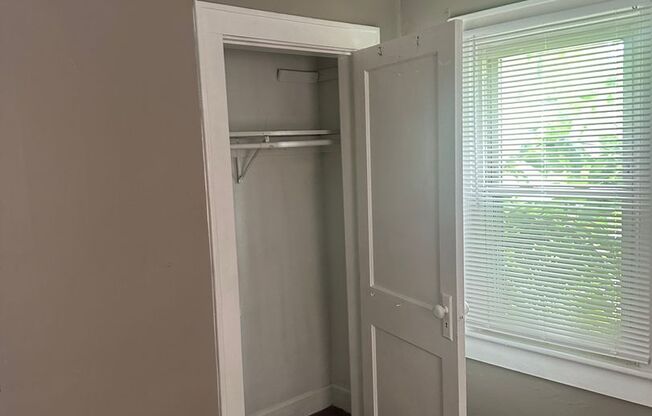 1 bed, 1 bath, 600 sqft, $650