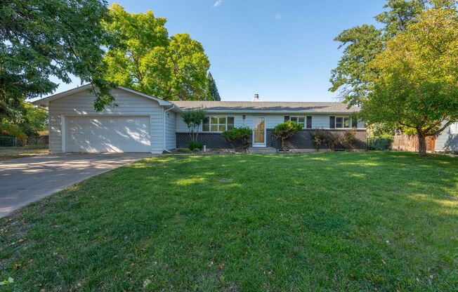 PRICE REDUCTION FOR IMMEDIATE MOVE IN - 4 bed 2.5 bath freshly renovated home West Fort Collins