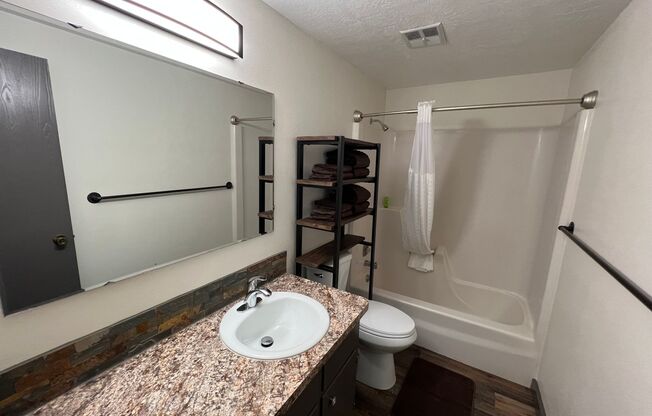 1 bed, 1 bath, 485 sqft, $1,495, Unit 43