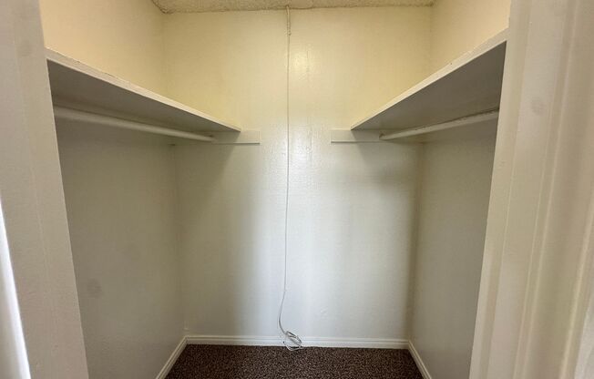 2 beds, 2 baths, 959 sqft, $2,795, Unit 0228