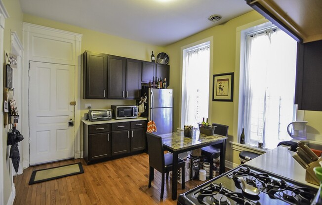 1407 ERIE