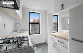 22 CARROLL ST