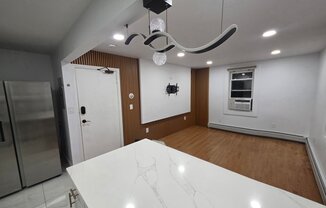 478 FABYAN PL