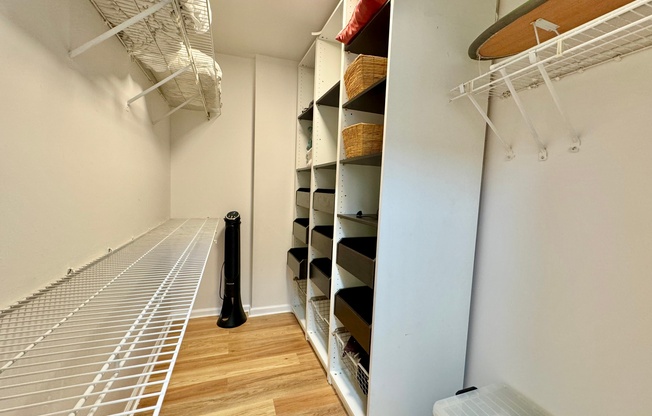 1 bed, 1 bath, 595 sqft, $6,500, Unit 2H