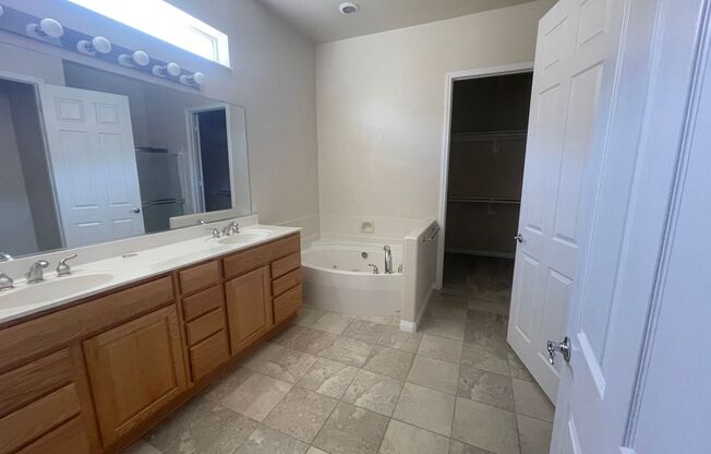 2 beds, 2 baths, $2,450