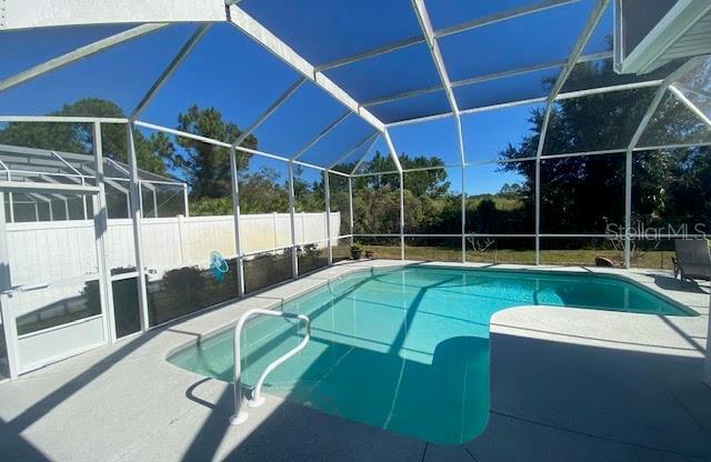 38 LEE DR