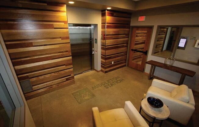 1 bed, 1 bath, 650 sqft, $1,695, Unit 7710-406