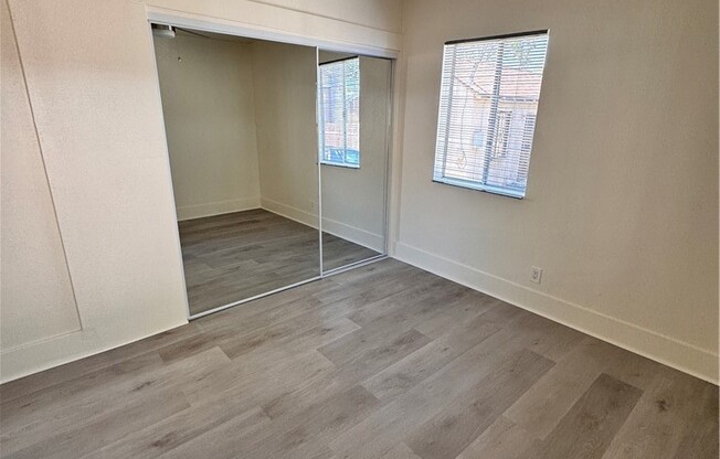 179 E 48 ST