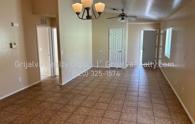 Spacious 4 Bedroom, 2 Bath House for Rent (36th St/Campbell)