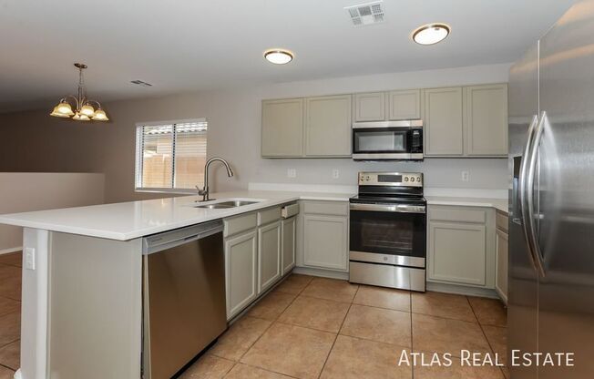 2704 E BAGDAD RD