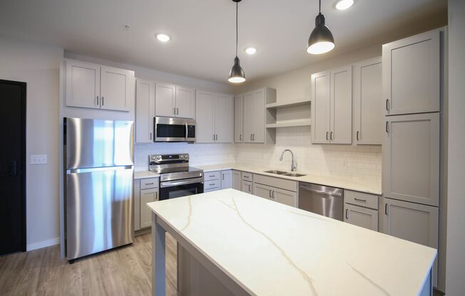 1 bed, 1 bath, 898 sqft, $1,745, Unit 221